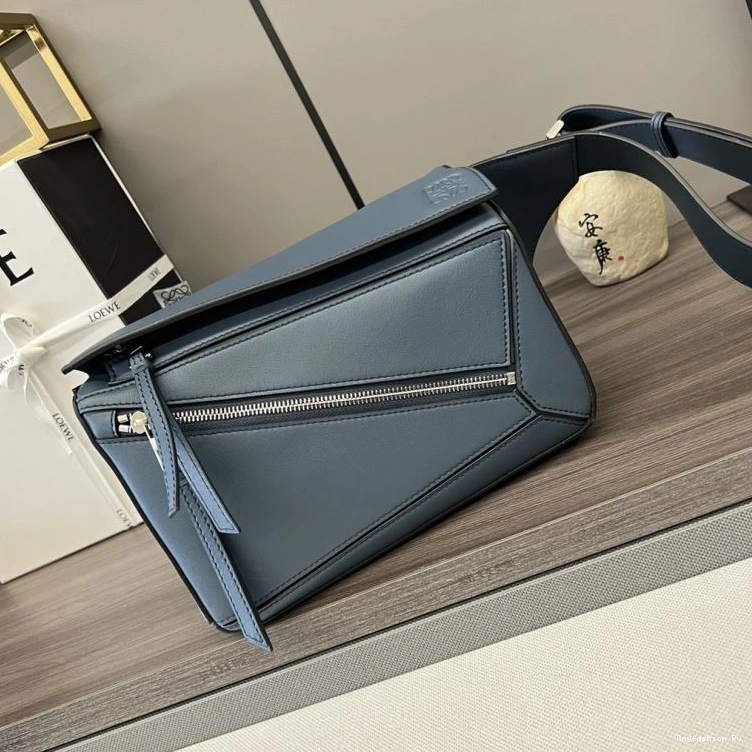 Classic 73257 Chest Waist Loewe Packs 0820